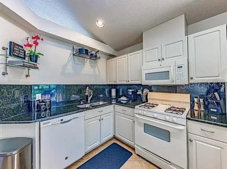 Image 6 of 17 For 5861 Wrenwater Drive