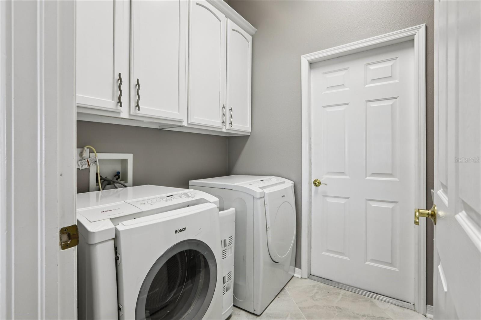Image 13 of 55 For 15720 Berea Drive