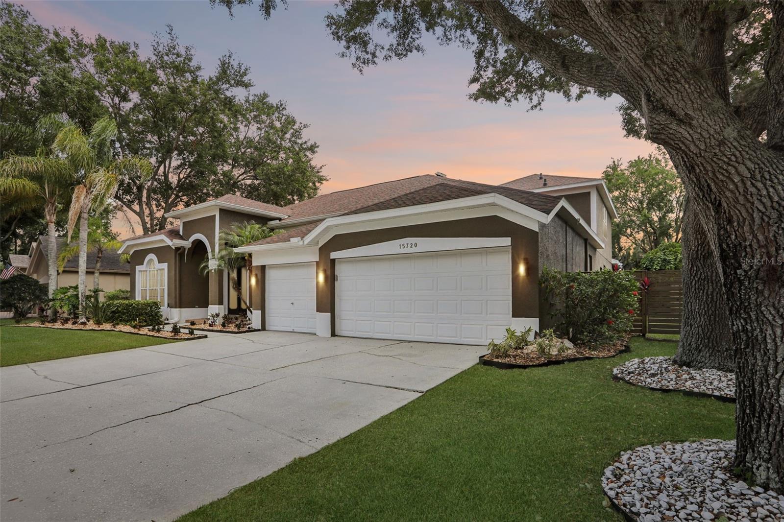 Image 4 of 55 For 15720 Berea Drive