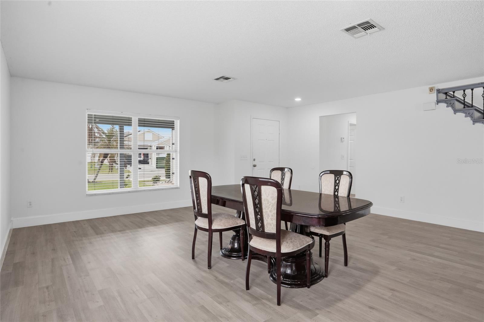 Image 12 of 57 For 1161 Kempton Chase Parkway