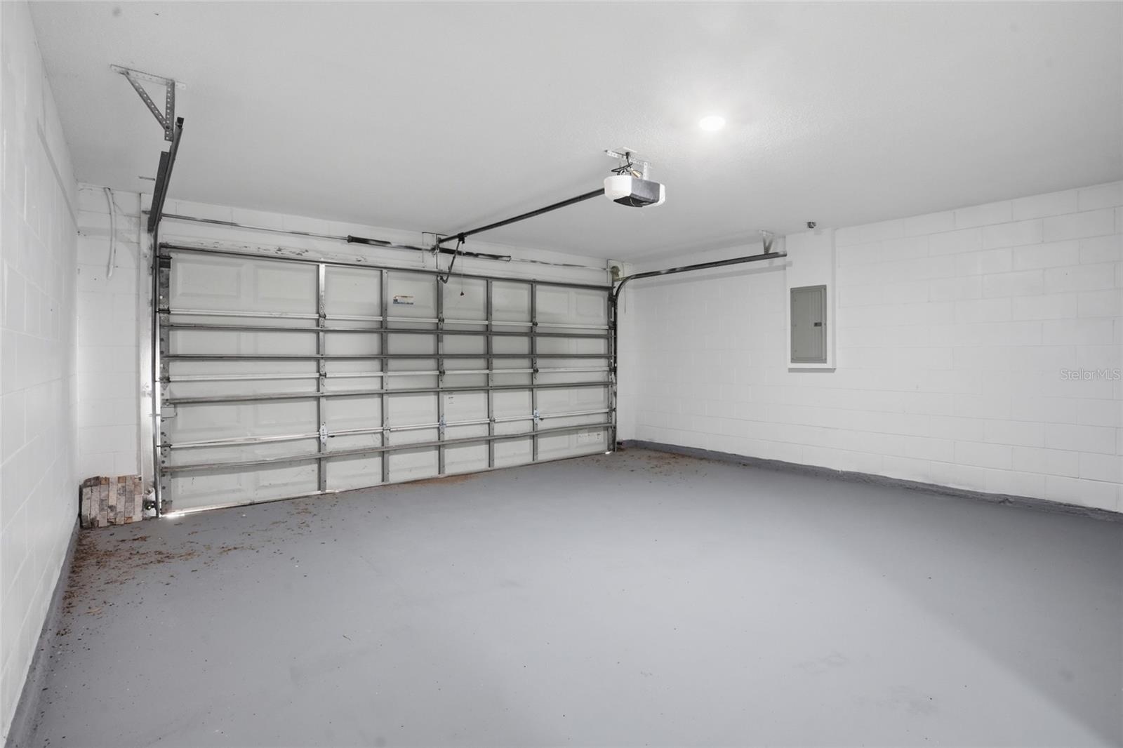 Image 14 of 57 For 1161 Kempton Chase Parkway