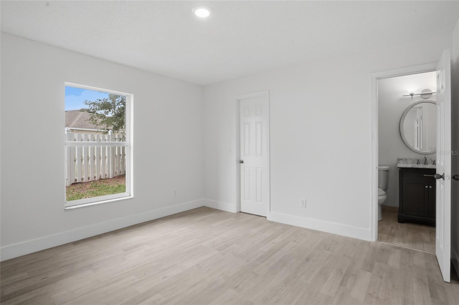 Image 16 of 57 For 1161 Kempton Chase Parkway