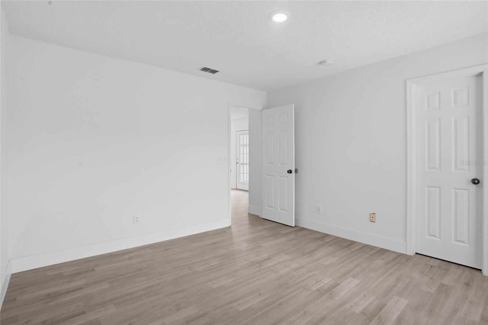 Image 54 of 57 For 1161 Kempton Chase Parkway