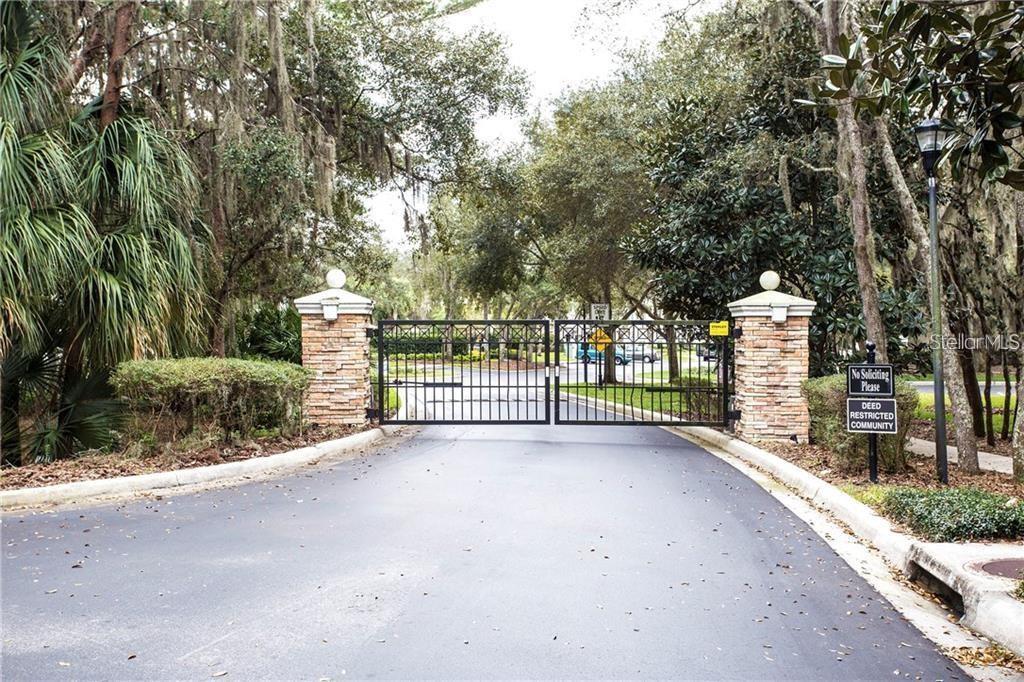 Image 3 of 30 For 15816 Fishhawk View Drive
