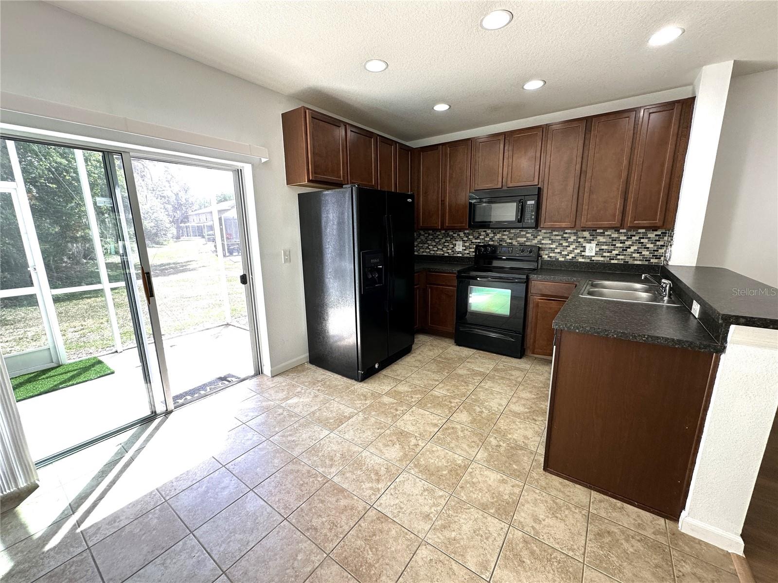 Image 7 of 30 For 15816 Fishhawk View Drive