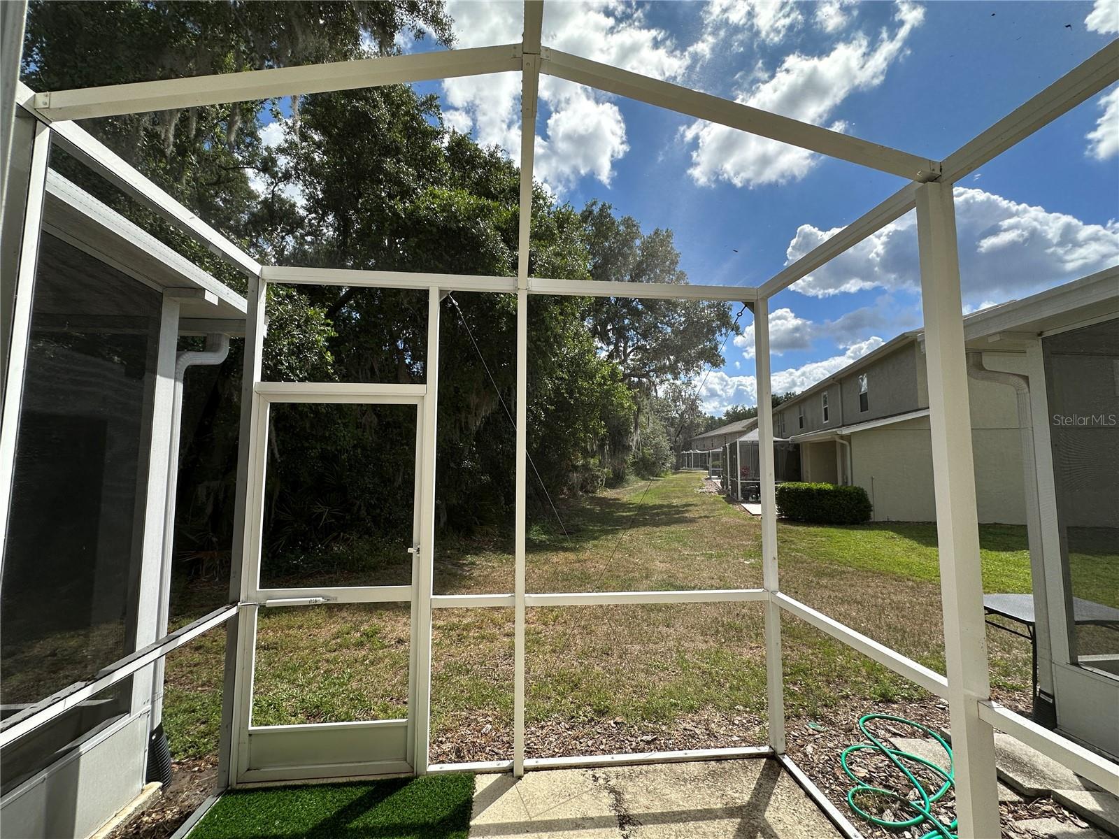 Image 8 of 30 For 15816 Fishhawk View Drive