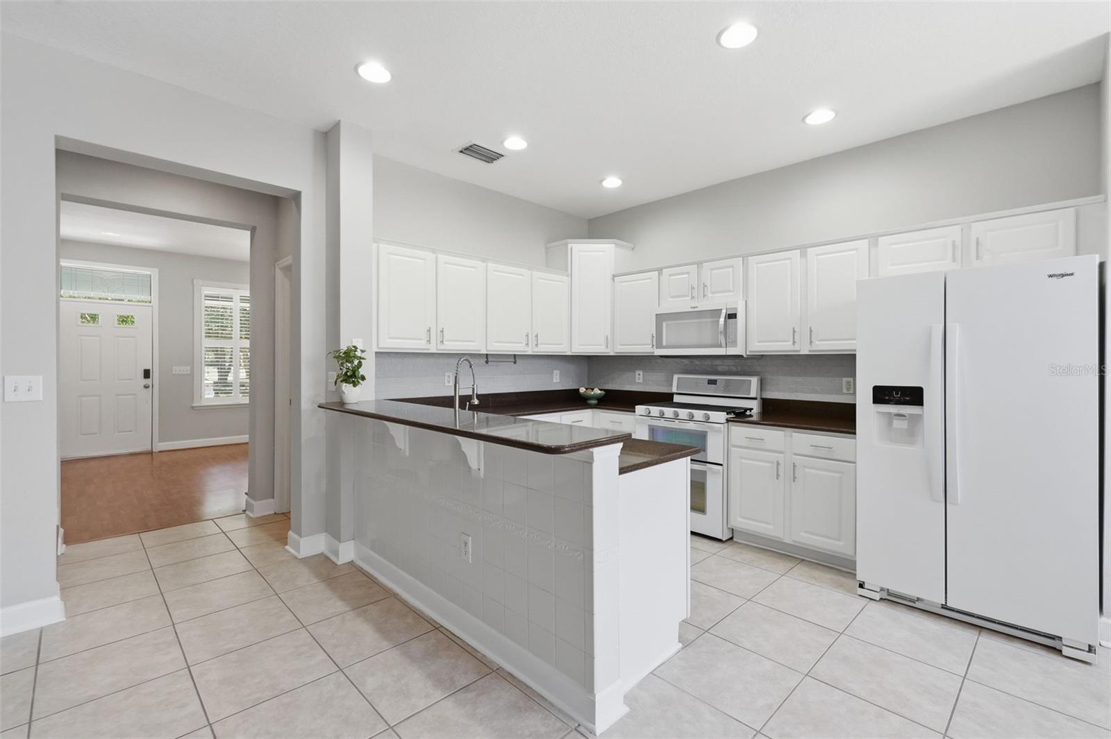 Image 21 of 71 For 10111 Hayfield Way