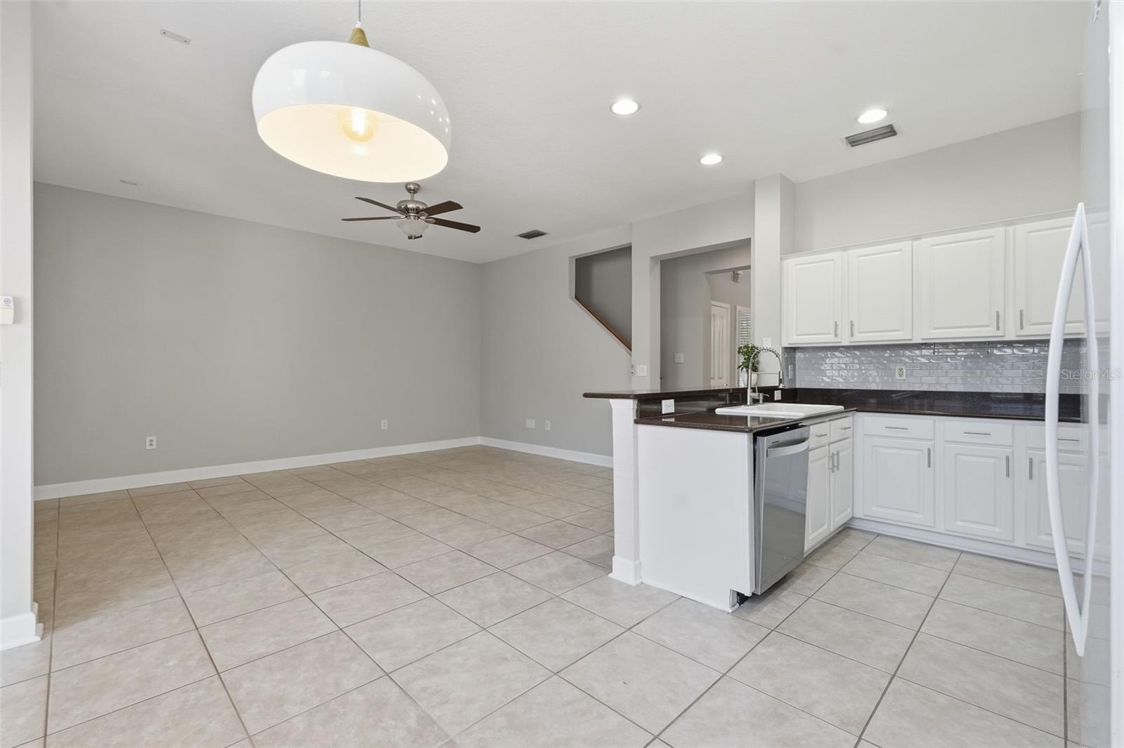 Image 27 of 71 For 10111 Hayfield Way
