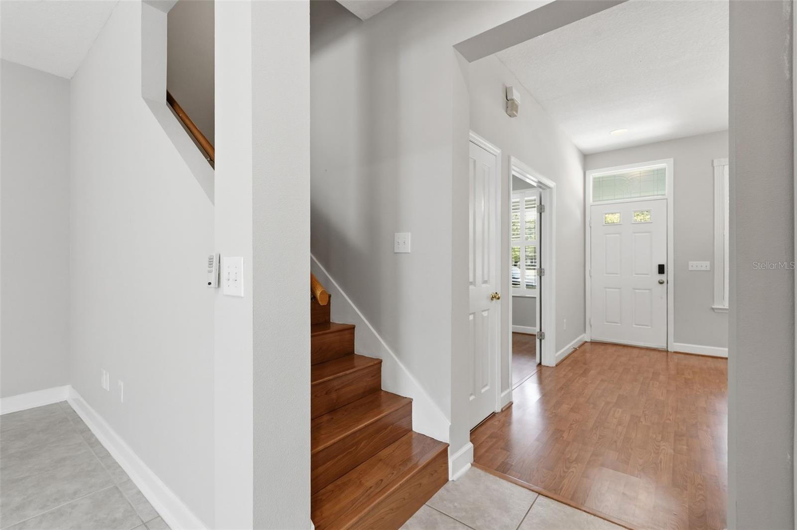 Image 37 of 71 For 10111 Hayfield Way