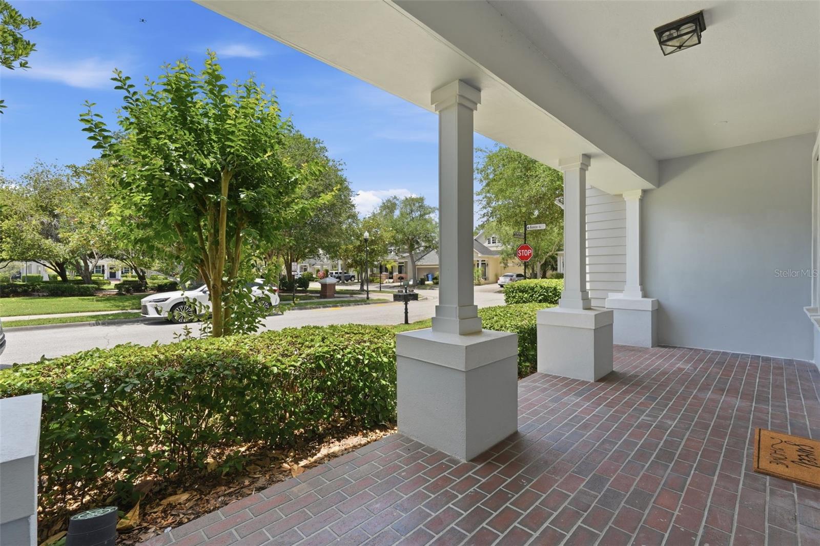 Image 5 of 71 For 10111 Hayfield Way