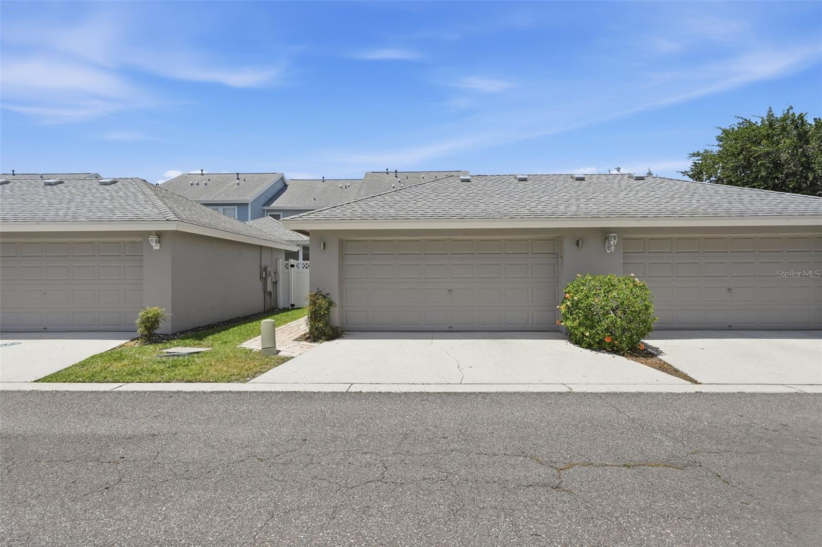 Image 59 of 71 For 10111 Hayfield Way