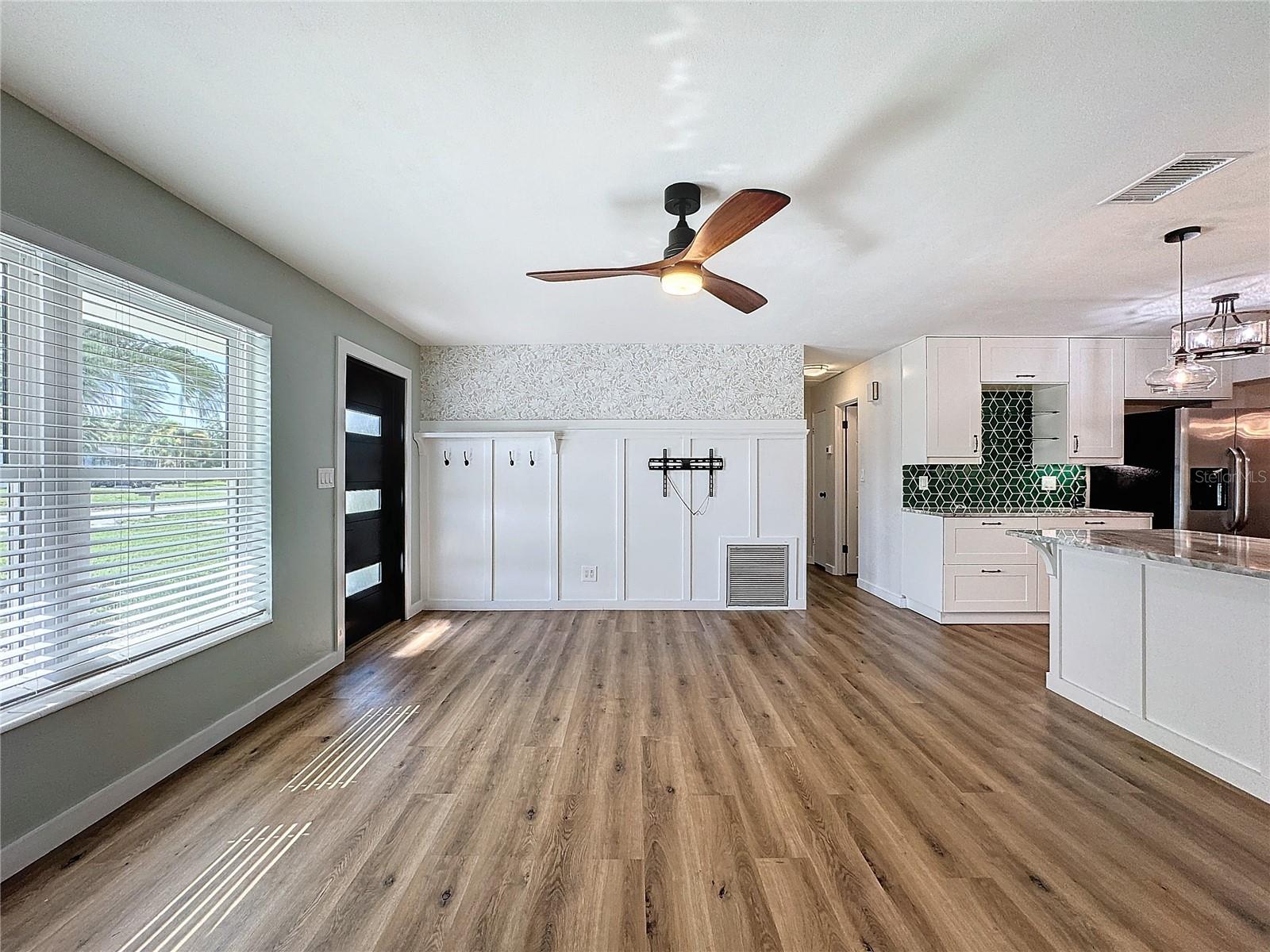 Image 10 of 64 For 7610 117th Street
