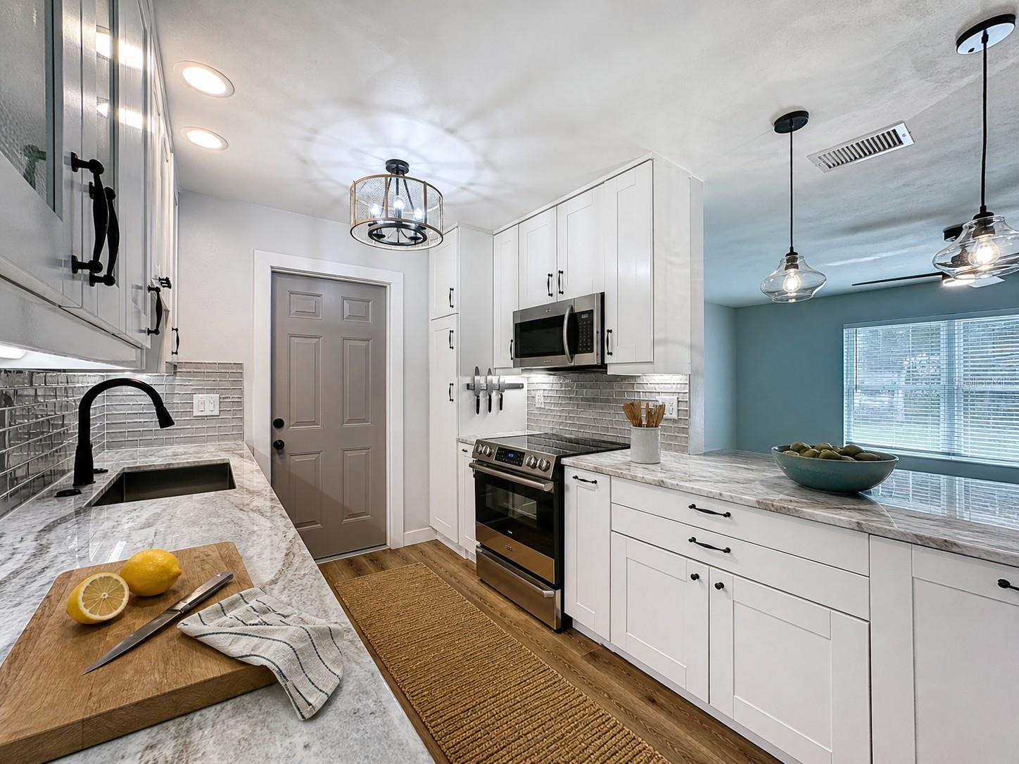 Image 15 of 64 For 7610 117th Street
