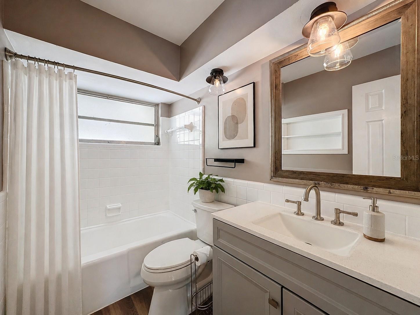 Image 30 of 64 For 7610 117th Street