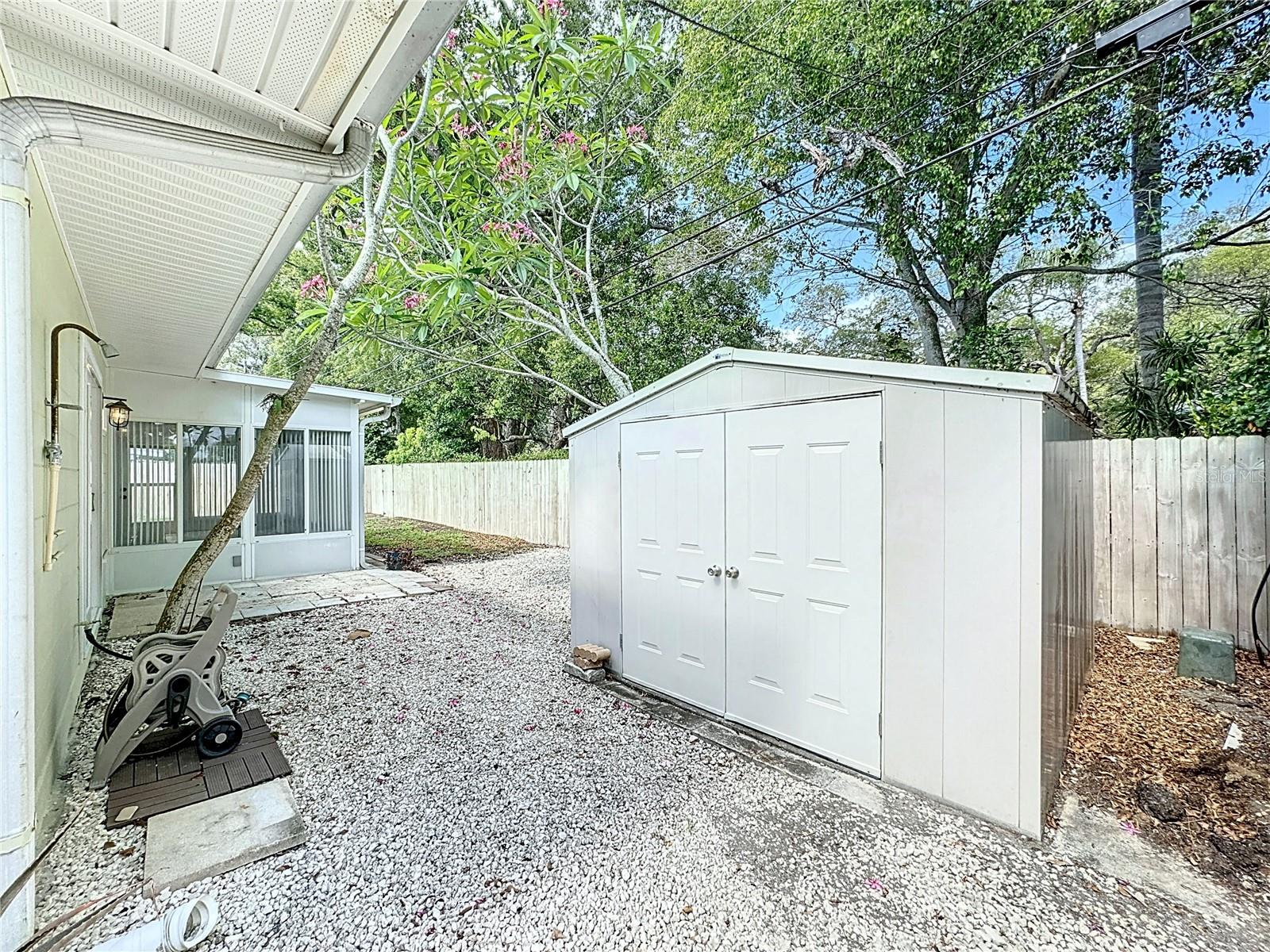Image 42 of 64 For 7610 117th Street