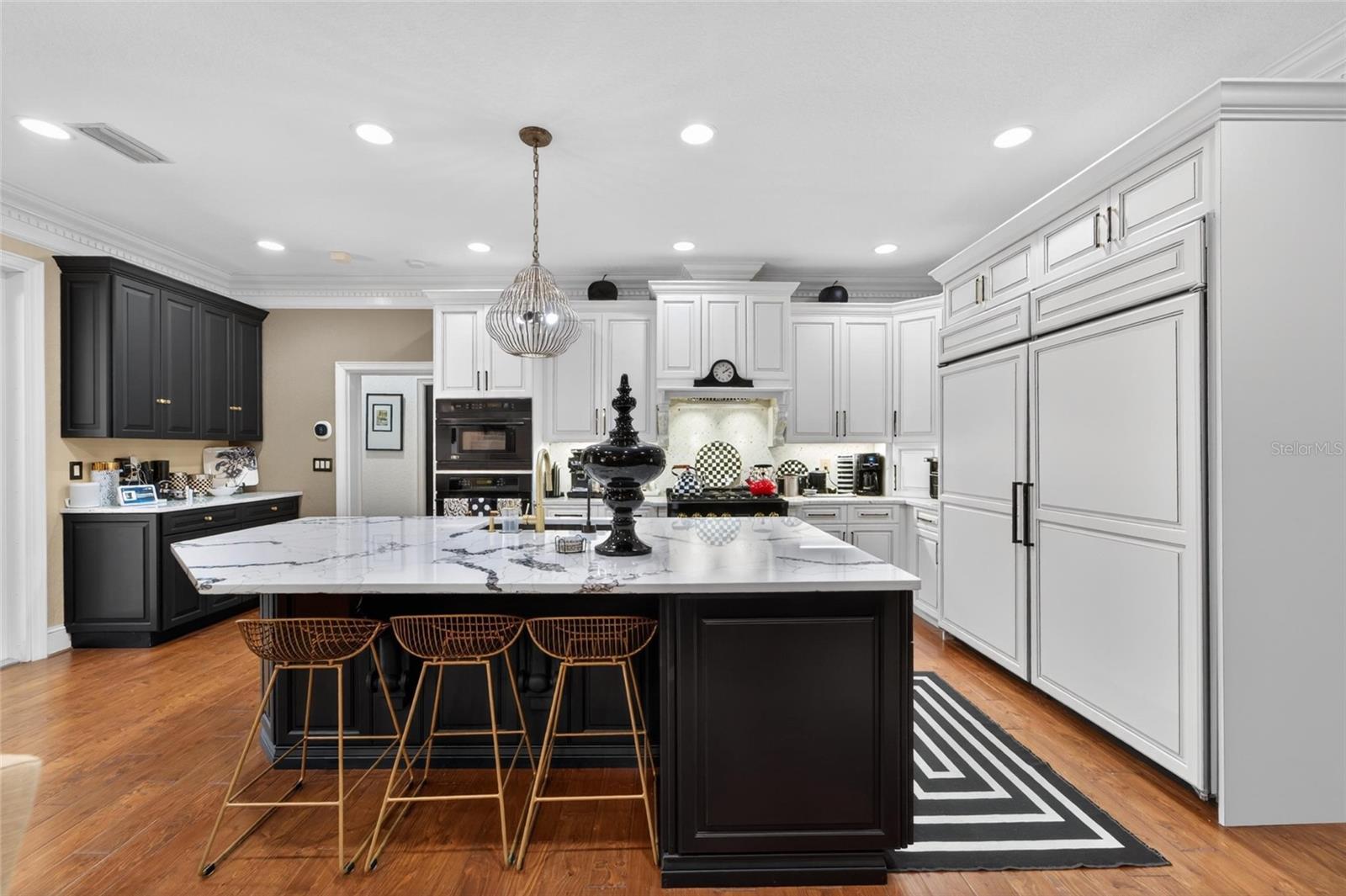 Image 19 of 48 For 16203 Avila Boulevard