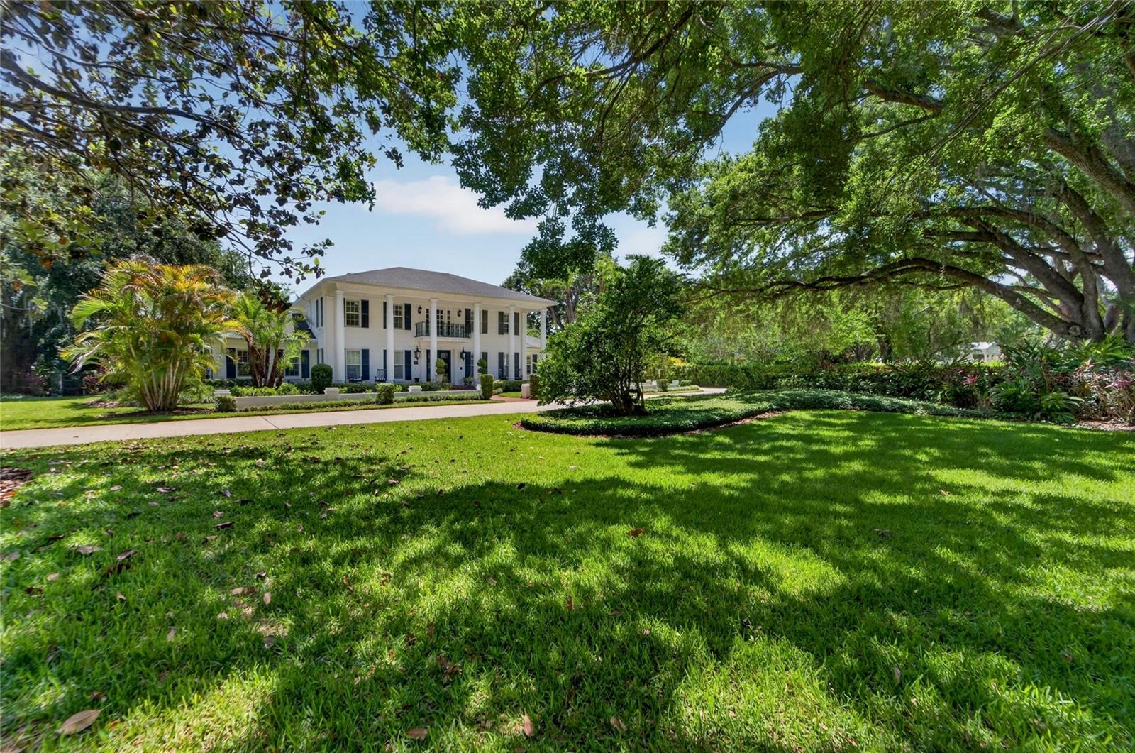 Image 3 of 48 For 16203 Avila Boulevard
