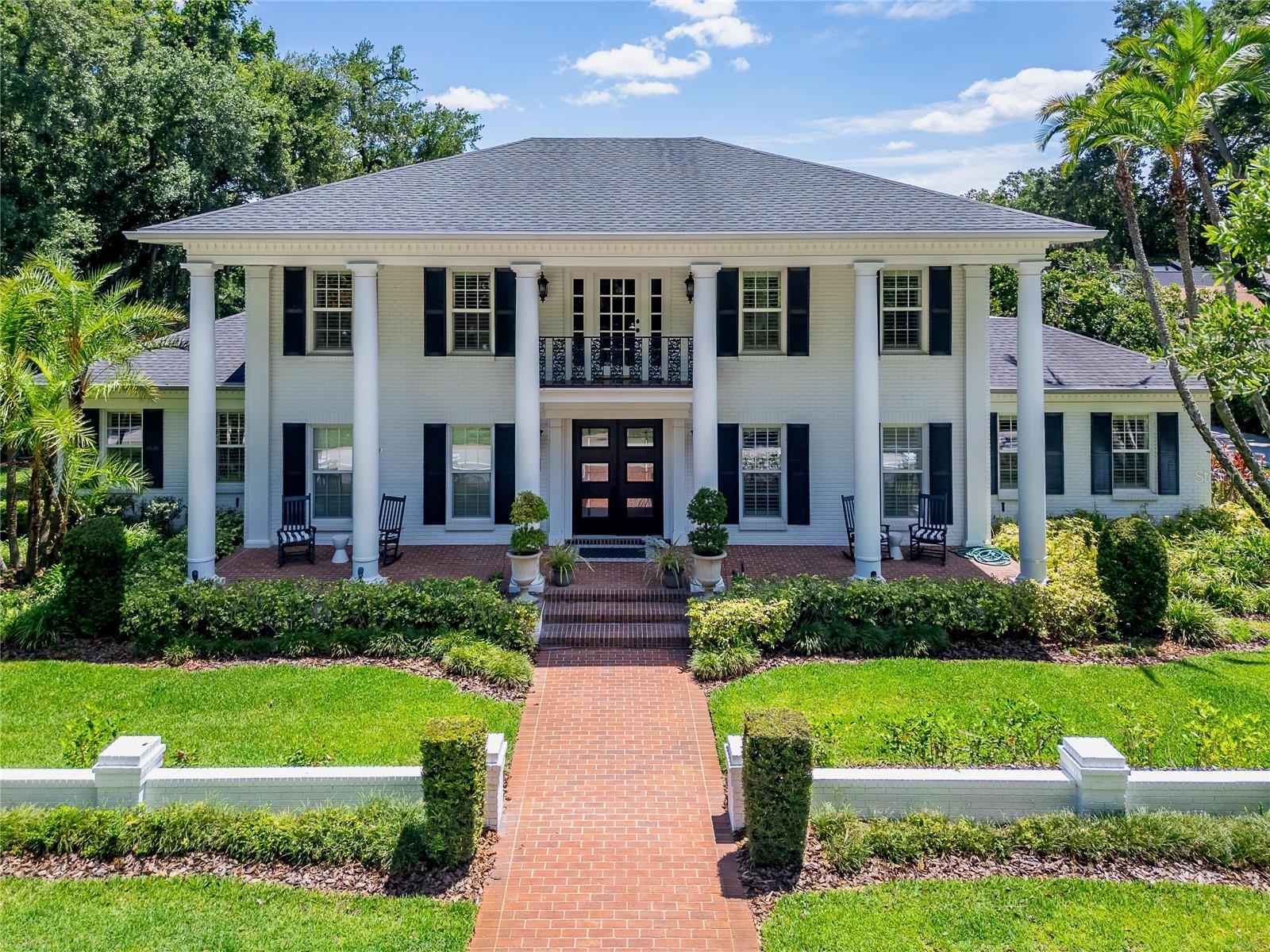 Image 4 of 48 For 16203 Avila Boulevard
