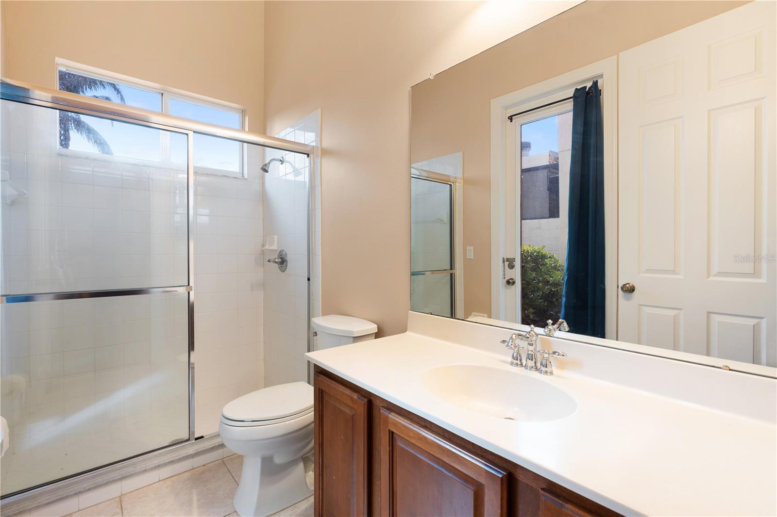 Image 37 of 96 For 10603 Cayman Isle Court