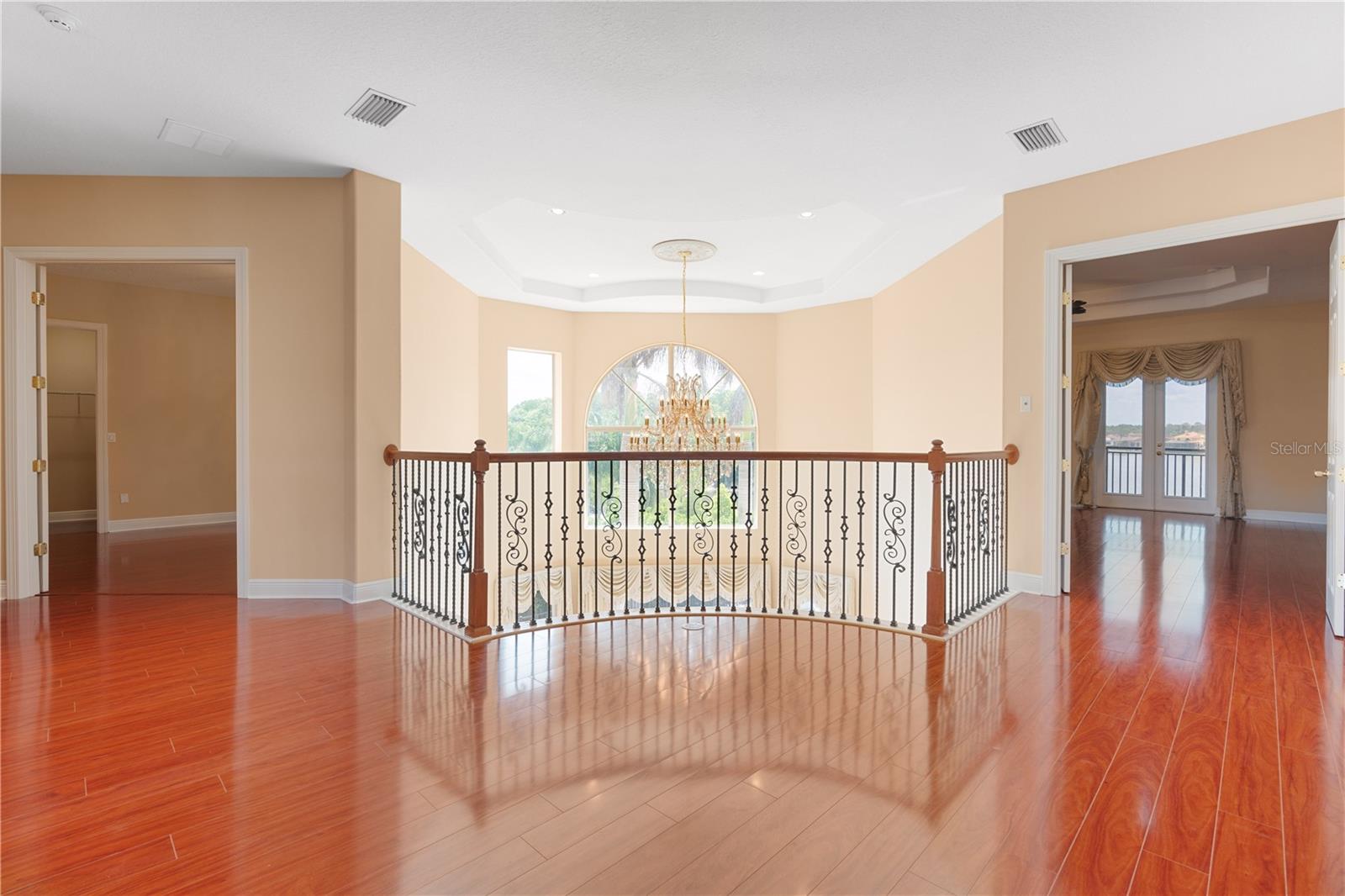 Image 43 of 96 For 10603 Cayman Isle Court