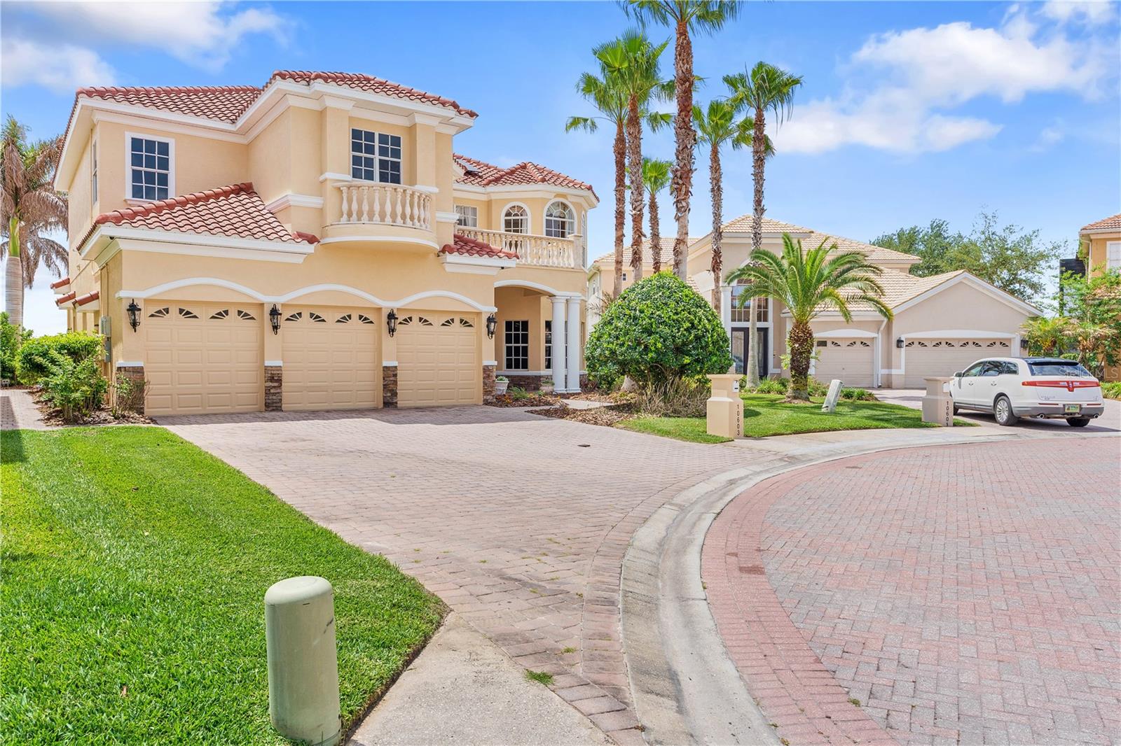 Image 7 of 96 For 10603 Cayman Isle Court