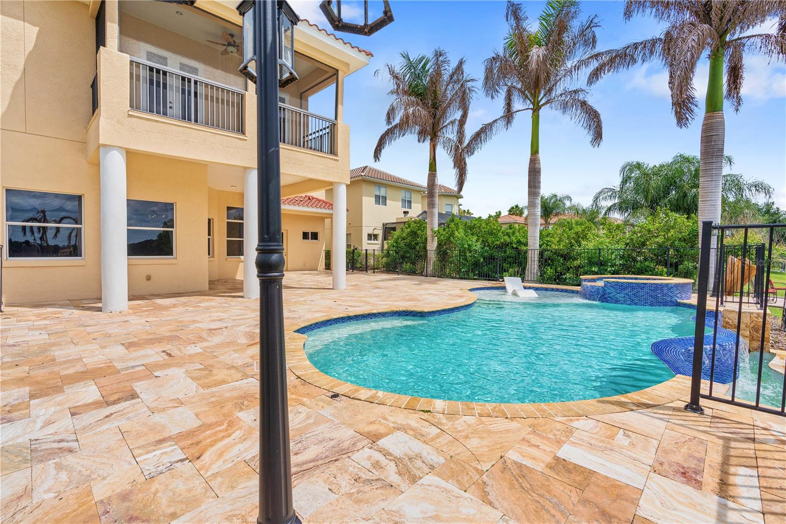Image 70 of 96 For 10603 Cayman Isle Court
