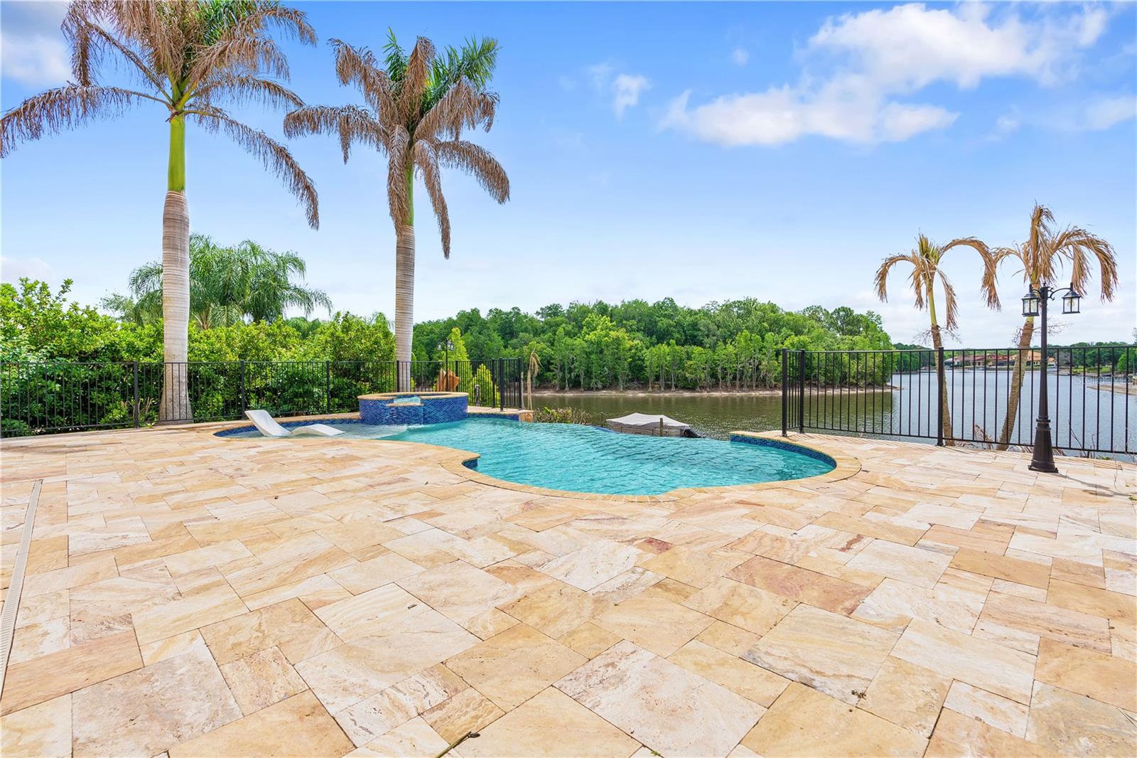Image 72 of 96 For 10603 Cayman Isle Court