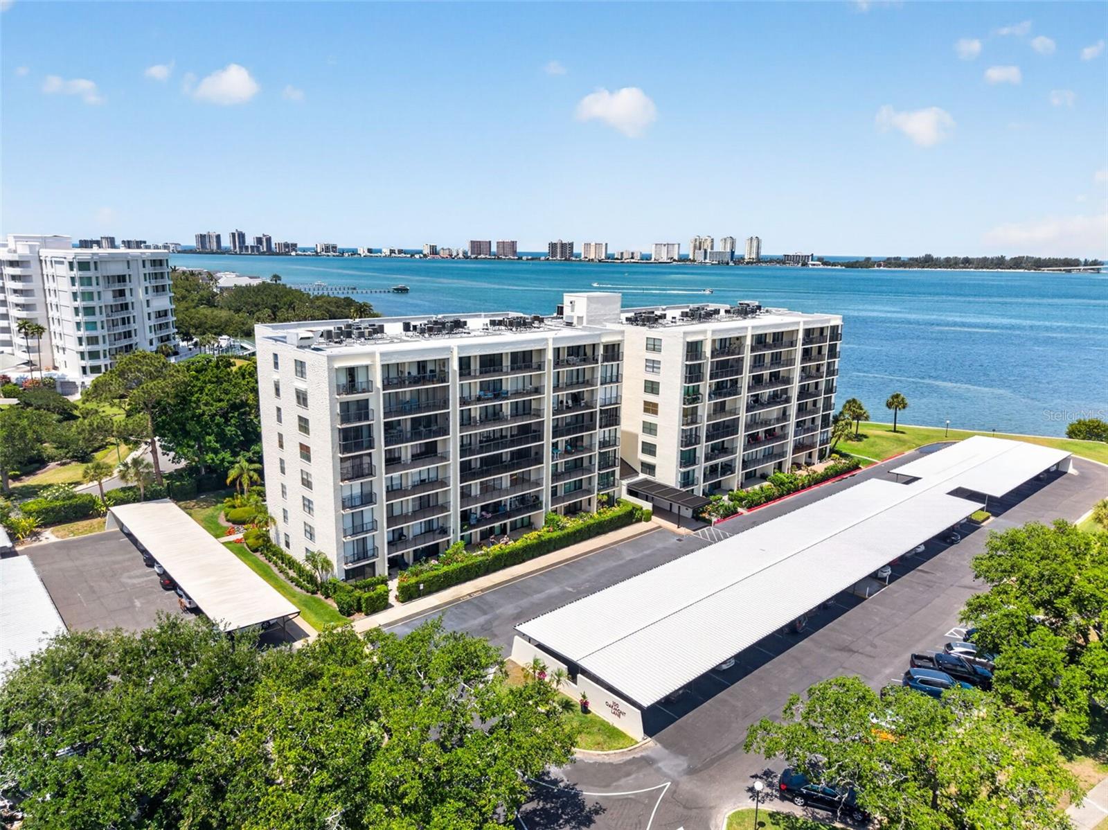 Details for 100 Oakmont Lane 107 & 108, BELLEAIR, FL 33756