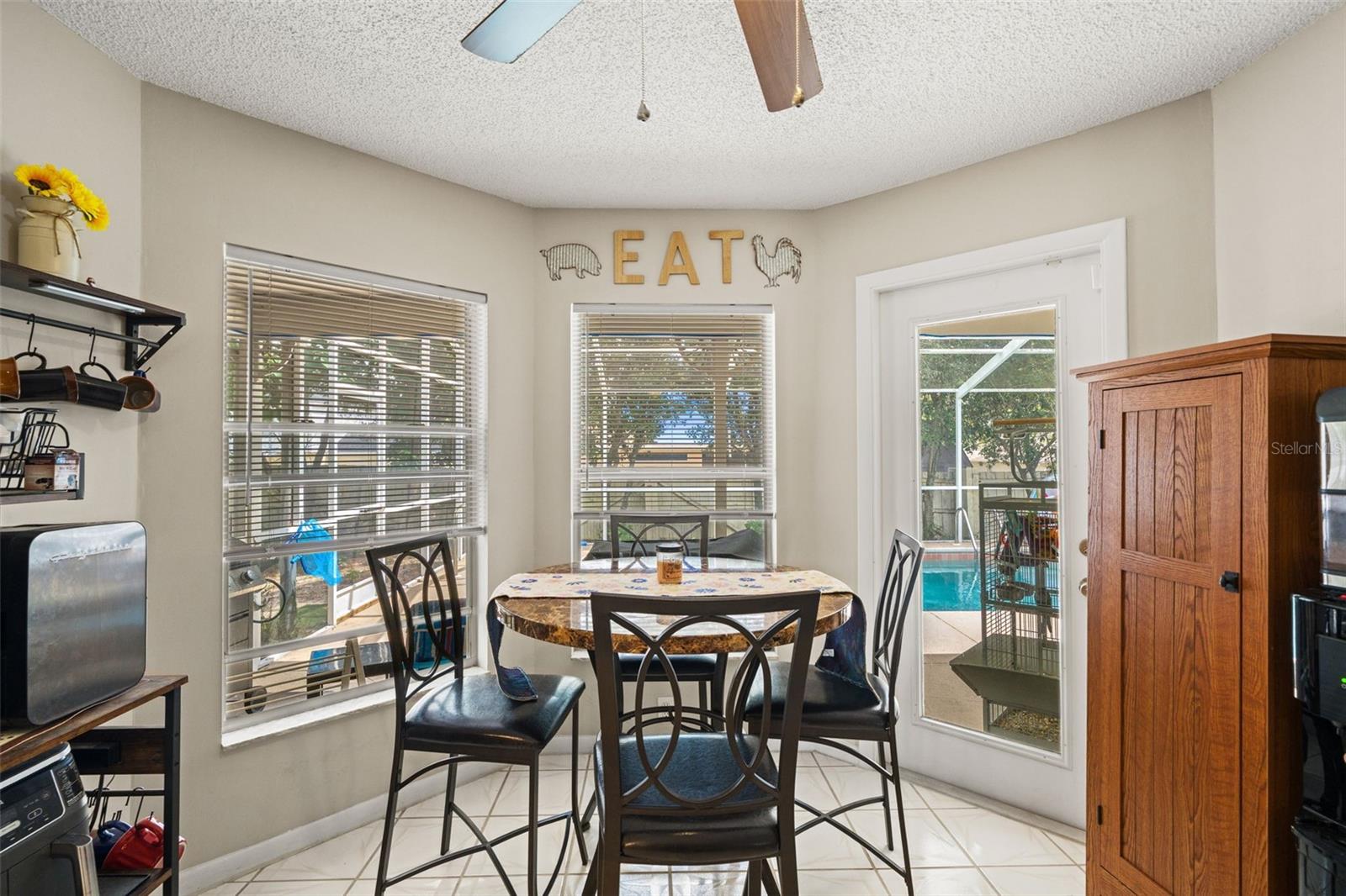 Image 4 of 18 For 12292 Ronald Street