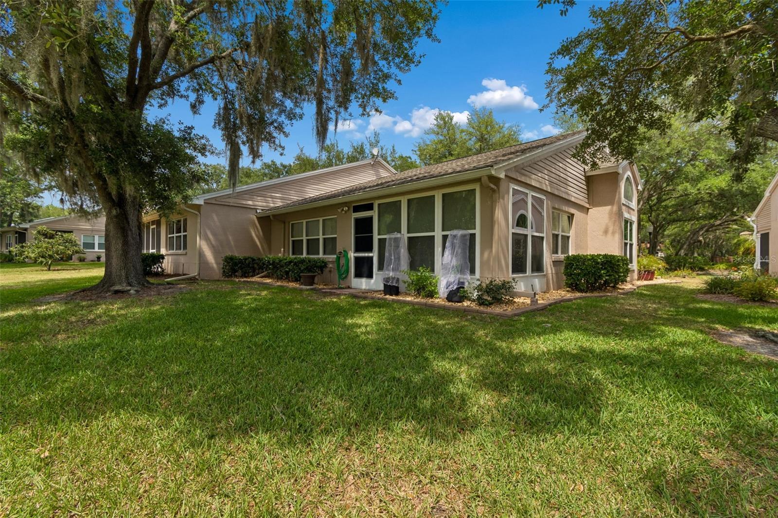 Image 6 of 38 For 5213 Lochmead Terrace