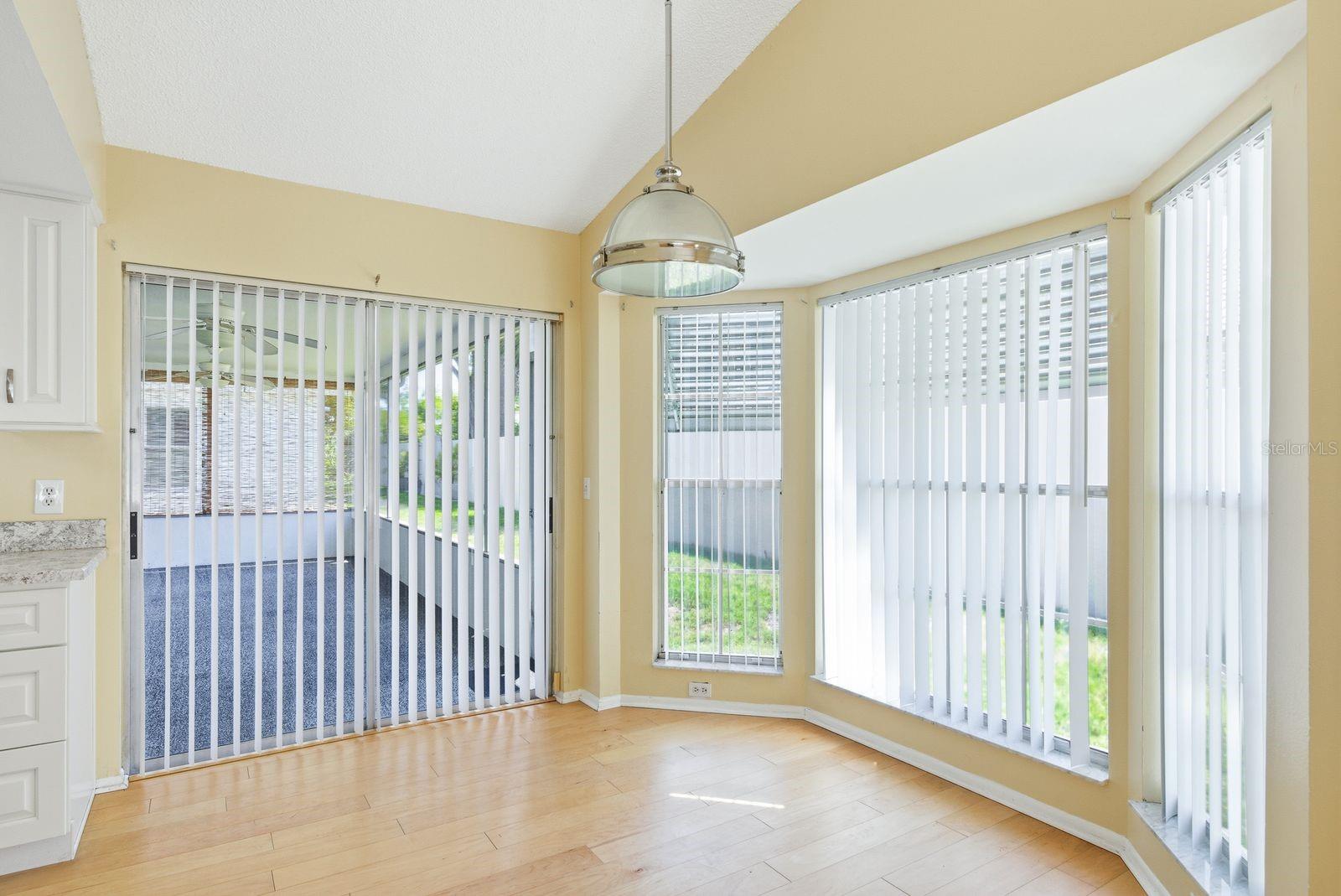 Image 12 of 52 For 3836 Tarpon Pointe Circle