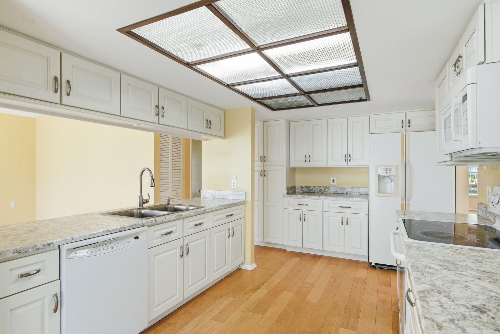 Image 14 of 52 For 3836 Tarpon Pointe Circle