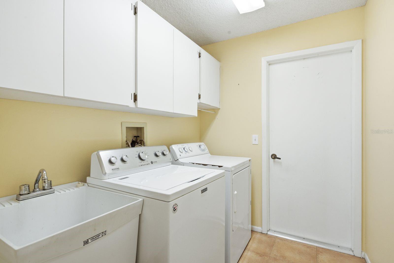 Image 26 of 52 For 3836 Tarpon Pointe Circle