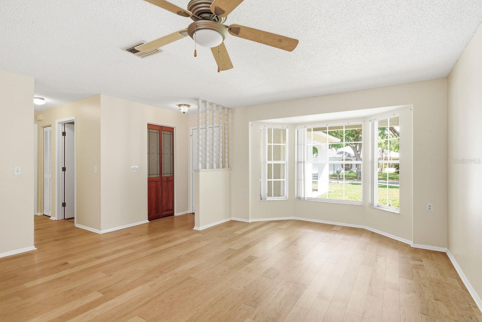 Image 6 of 52 For 3836 Tarpon Pointe Circle