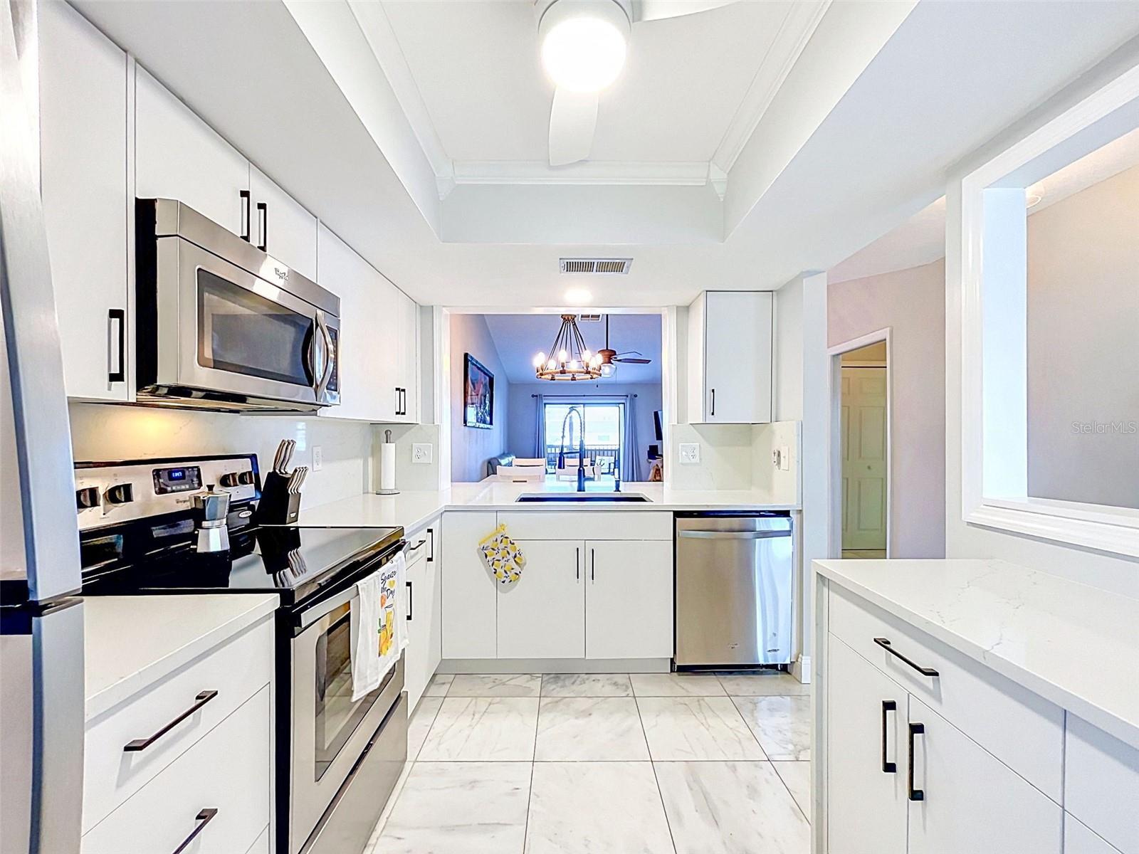 Image 10 of 73 For 460 S Paula Dr  107