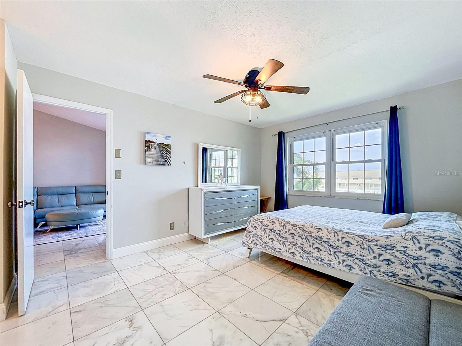 Image 26 of 73 For 460 S Paula Dr  107