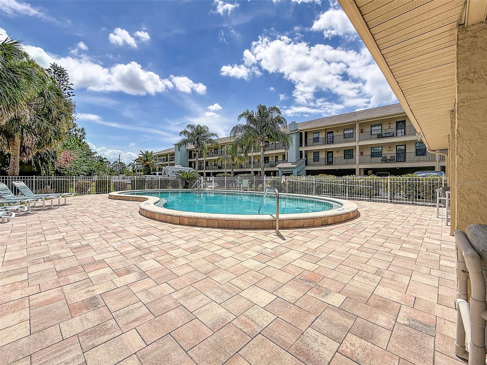 Image 42 of 73 For 460 S Paula Dr  107