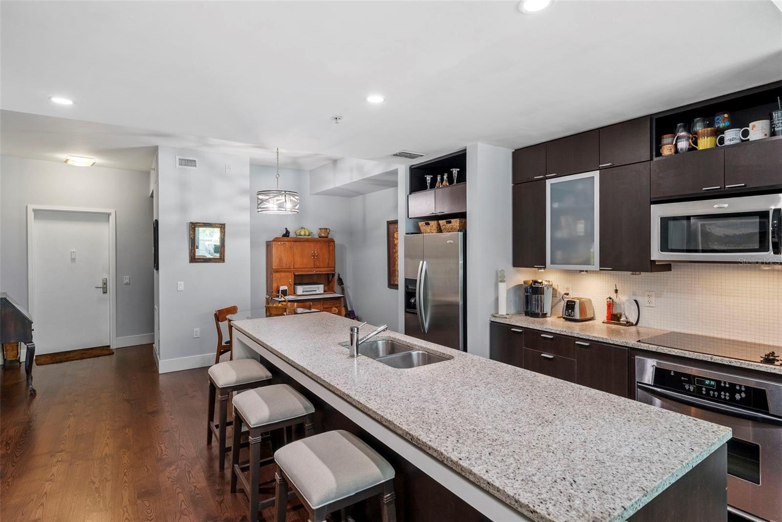 Image 23 of 54 For 111 12th Street 1320
