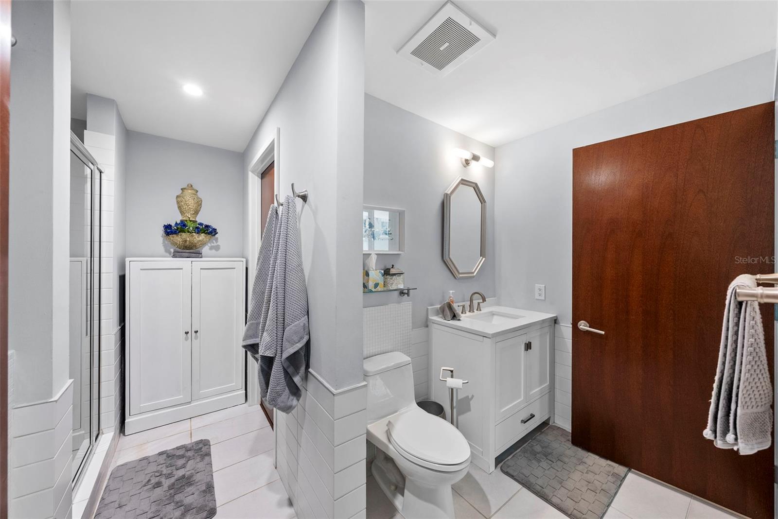 Image 34 of 54 For 111 12th Street 1320