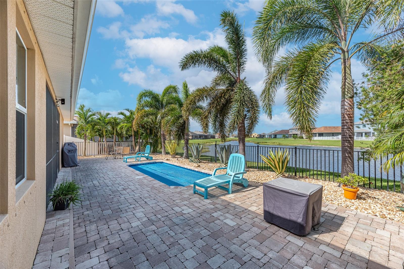 Image 31 of 59 For 11236 77th Street E