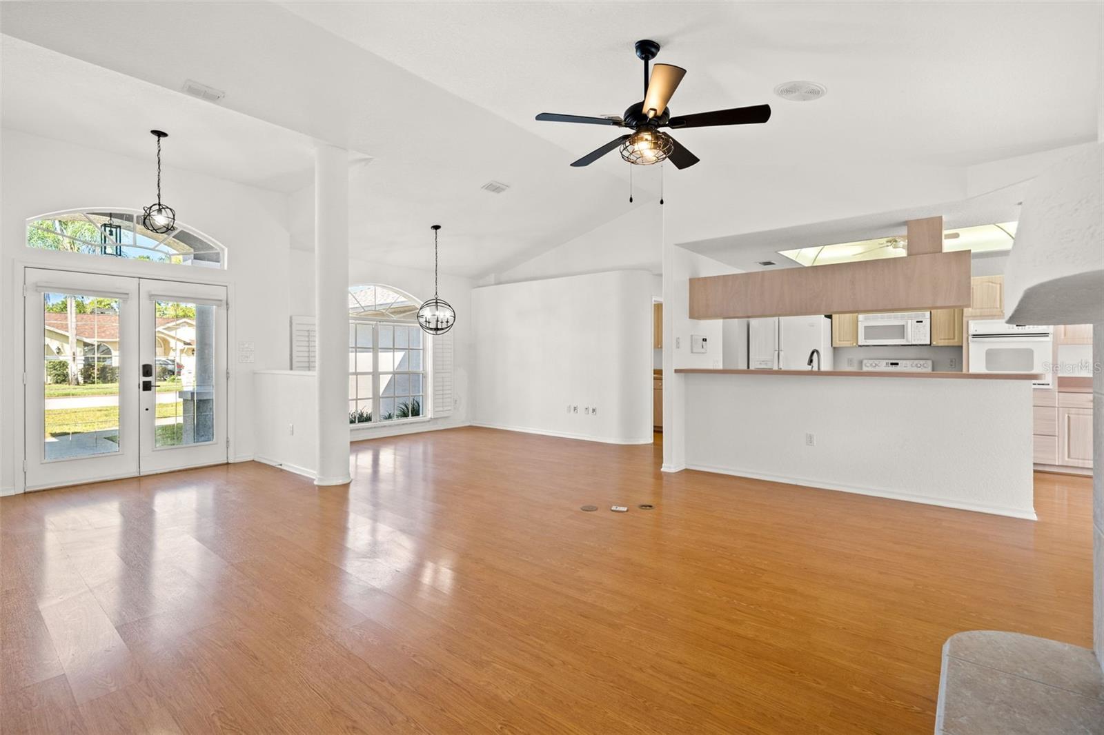 Image 10 of 51 For 13602 Glaze Brook Drive