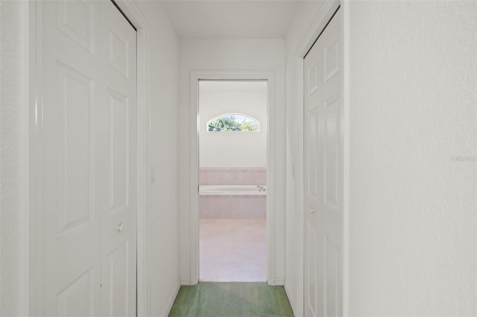 Image 24 of 51 For 13602 Glaze Brook Drive