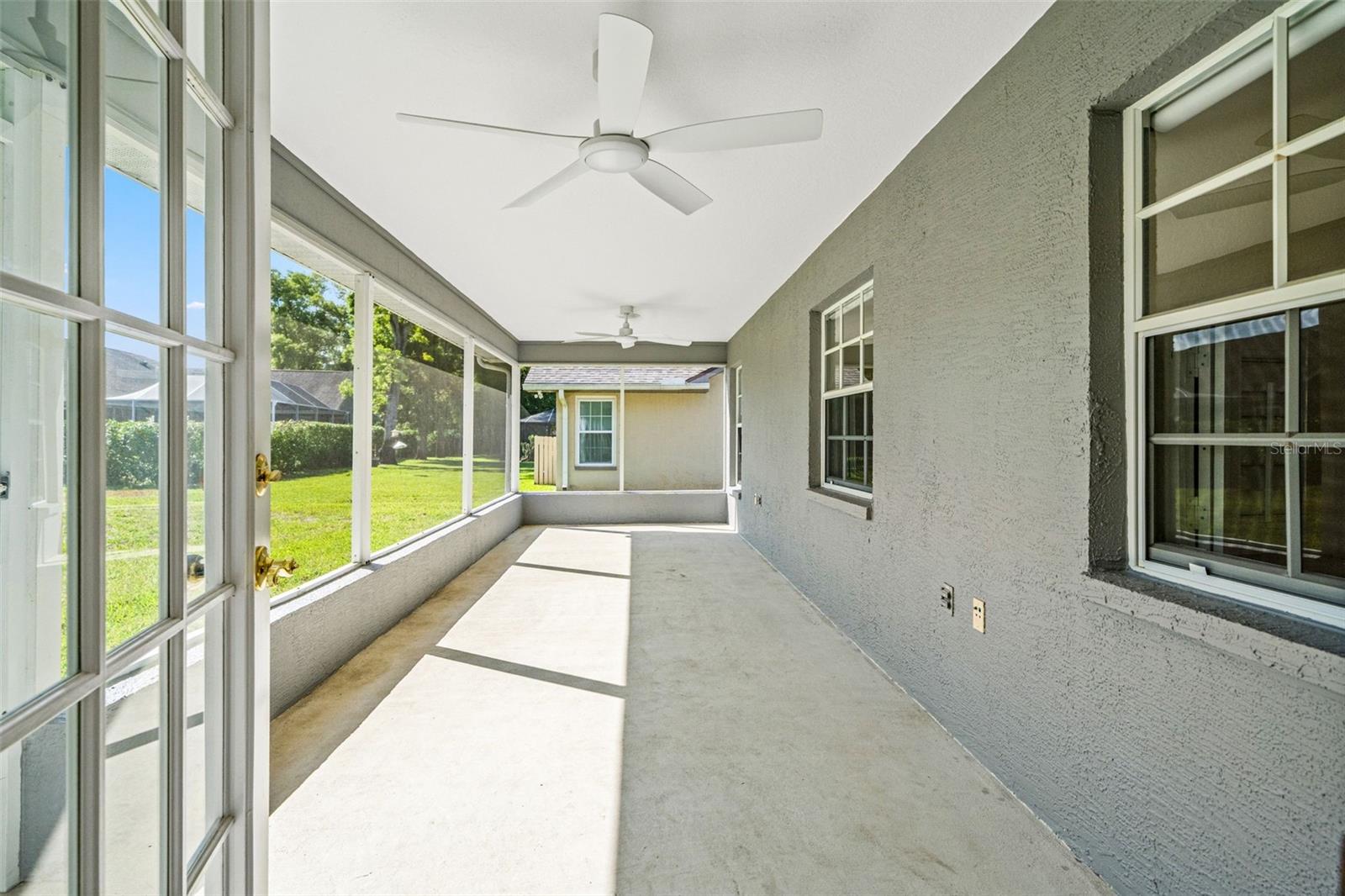 Image 39 of 51 For 13602 Glaze Brook Drive