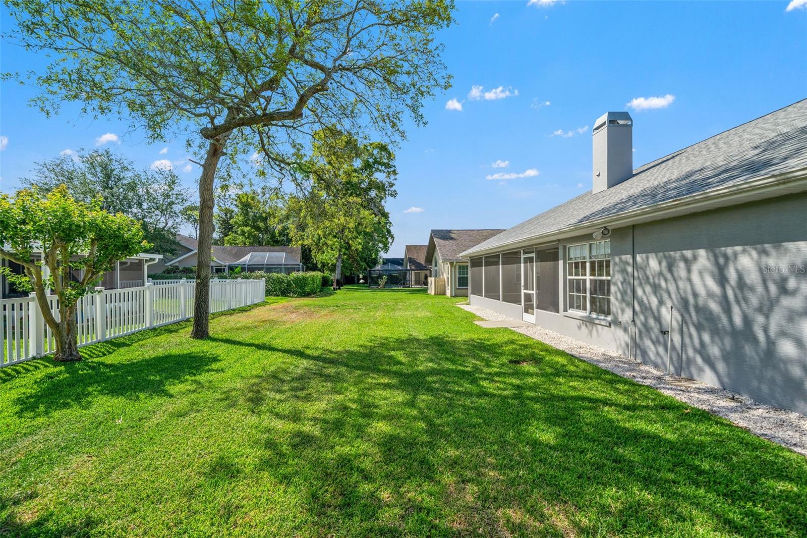 Image 44 of 51 For 13602 Glaze Brook Drive