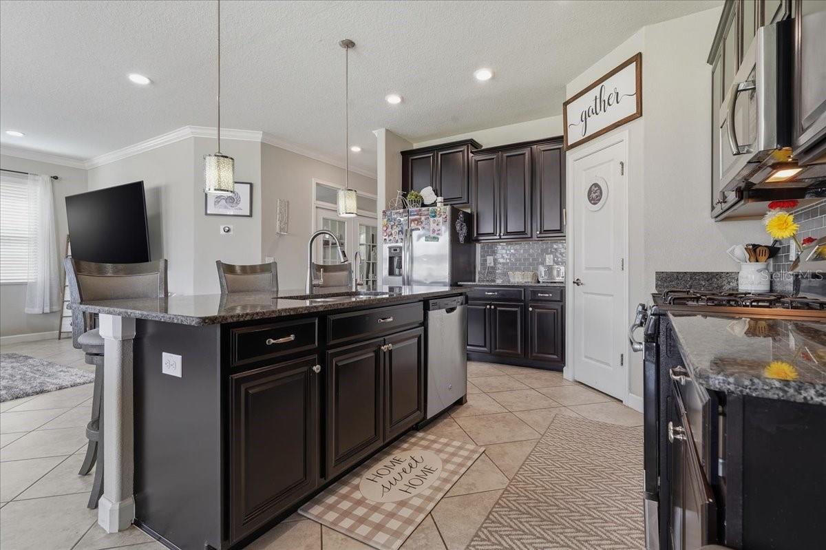 Image 11 of 62 For 1020 Oliveto Verdi Court