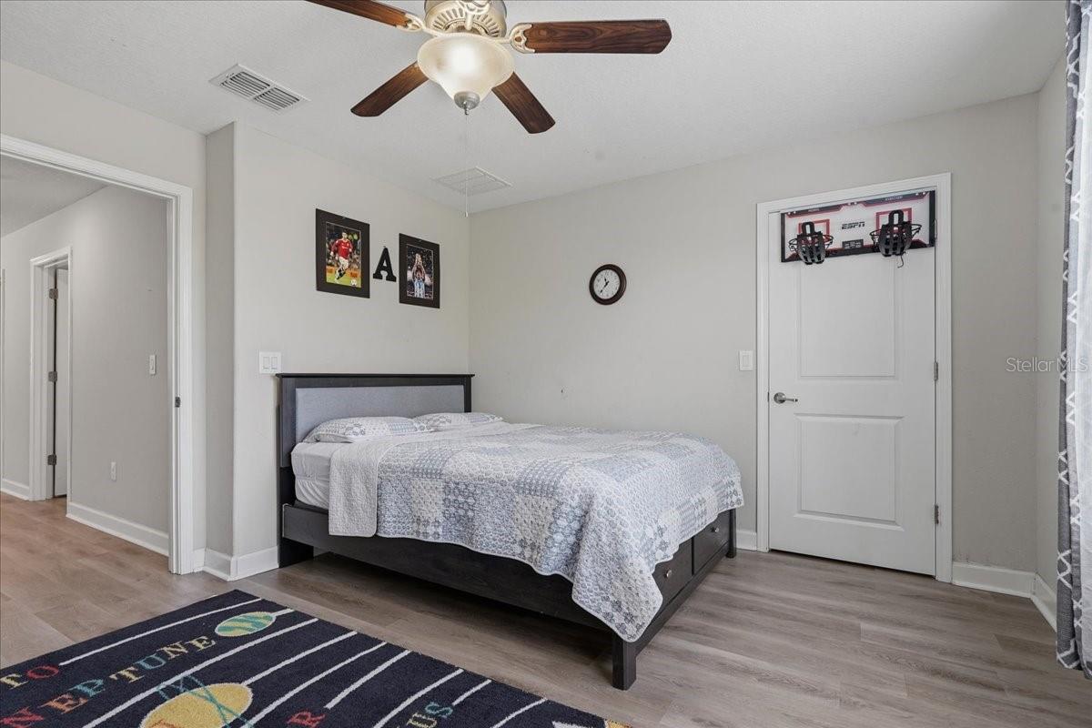 Image 32 of 62 For 1020 Oliveto Verdi Court