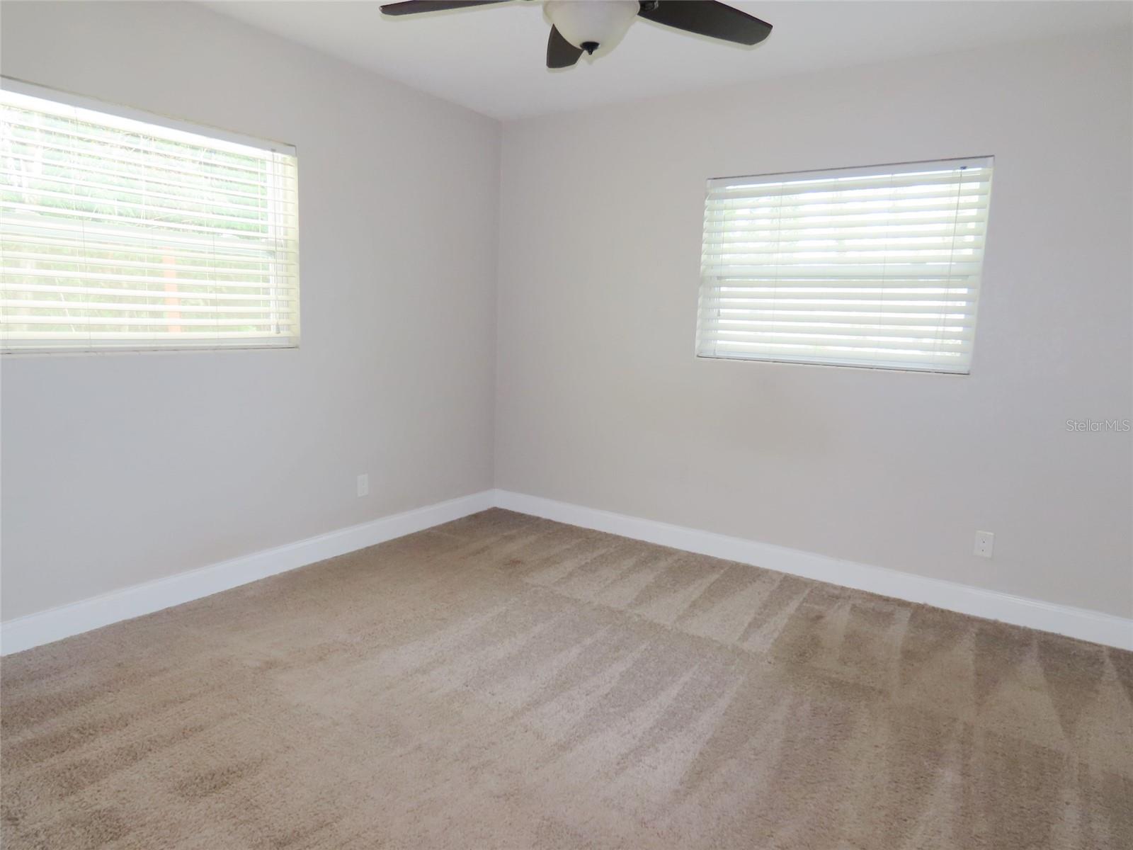 Image 17 of 44 For 2277 Lagoon Circle