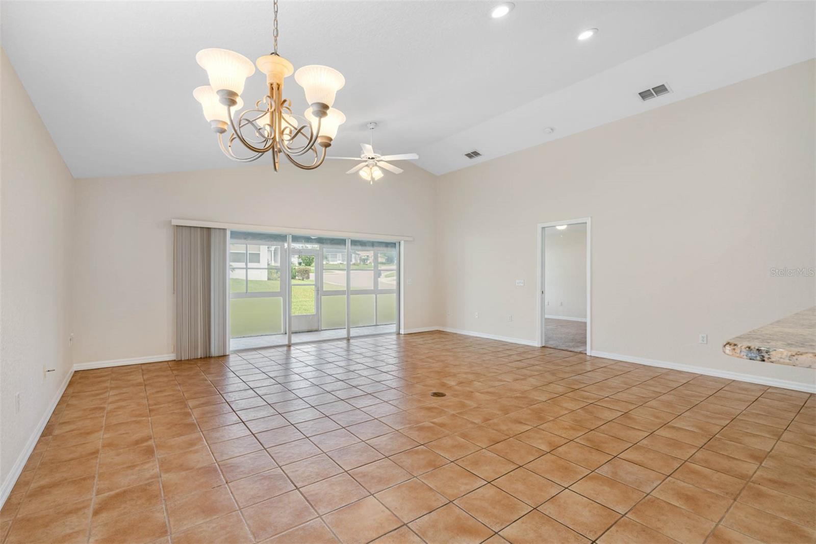 Image 21 of 56 For 3063 Westmoreland Drive