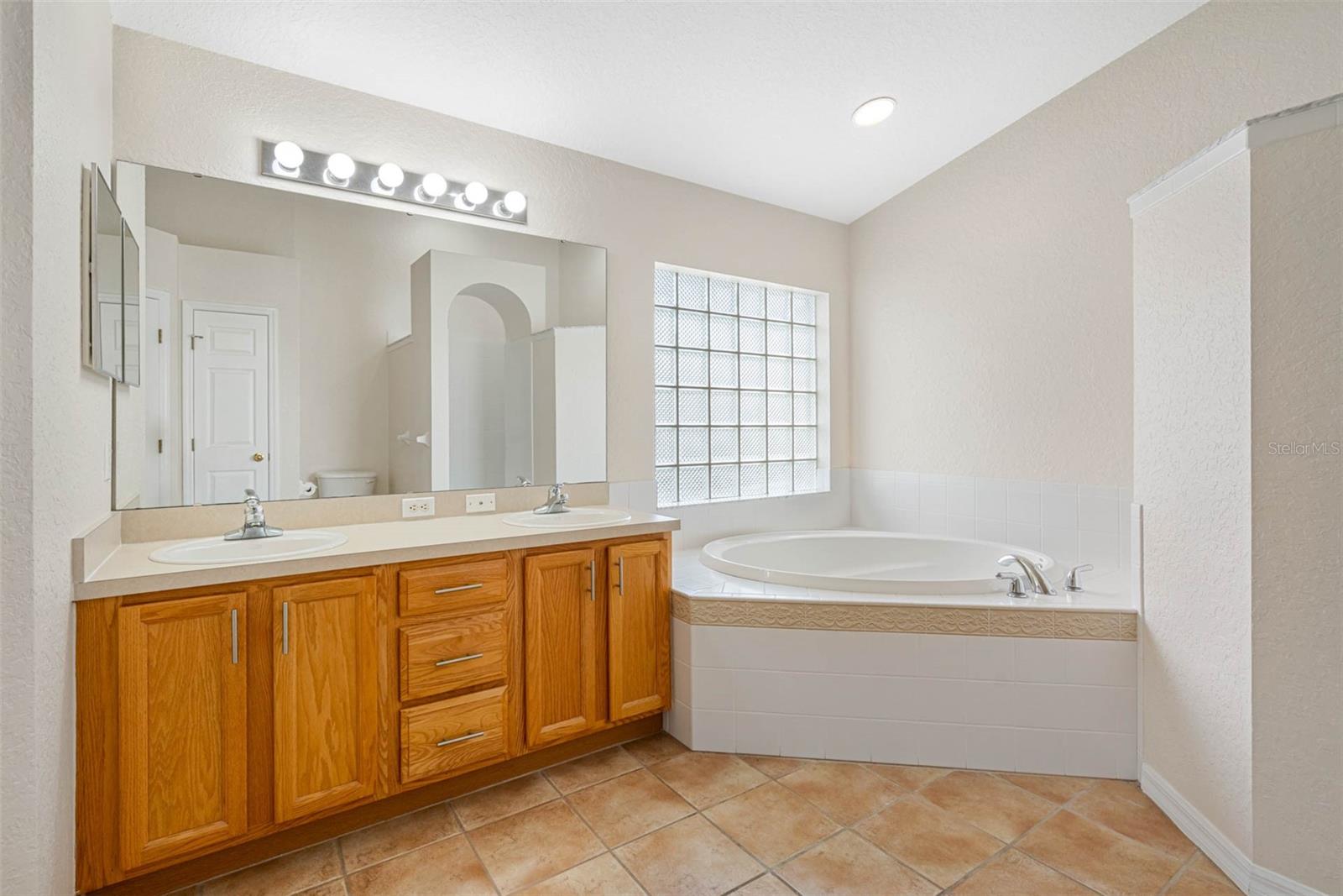 Image 30 of 56 For 3063 Westmoreland Drive