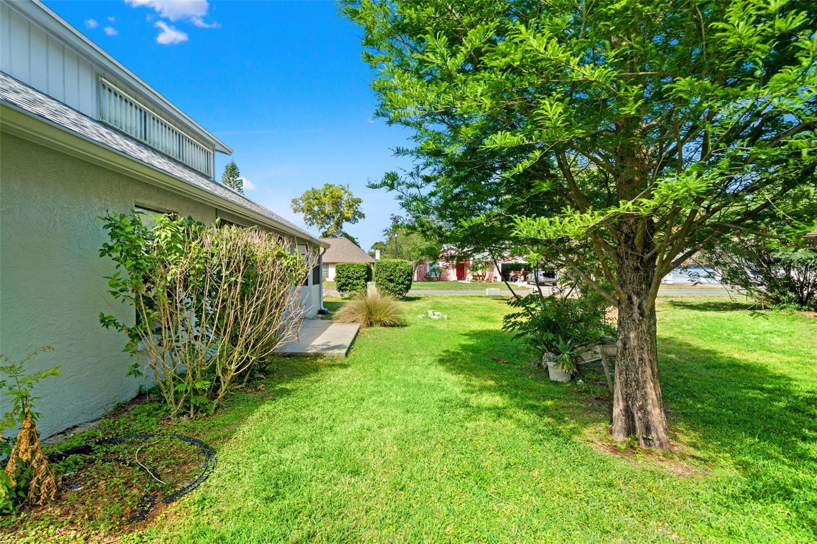Image 32 of 36 For 8901 Whistler Way